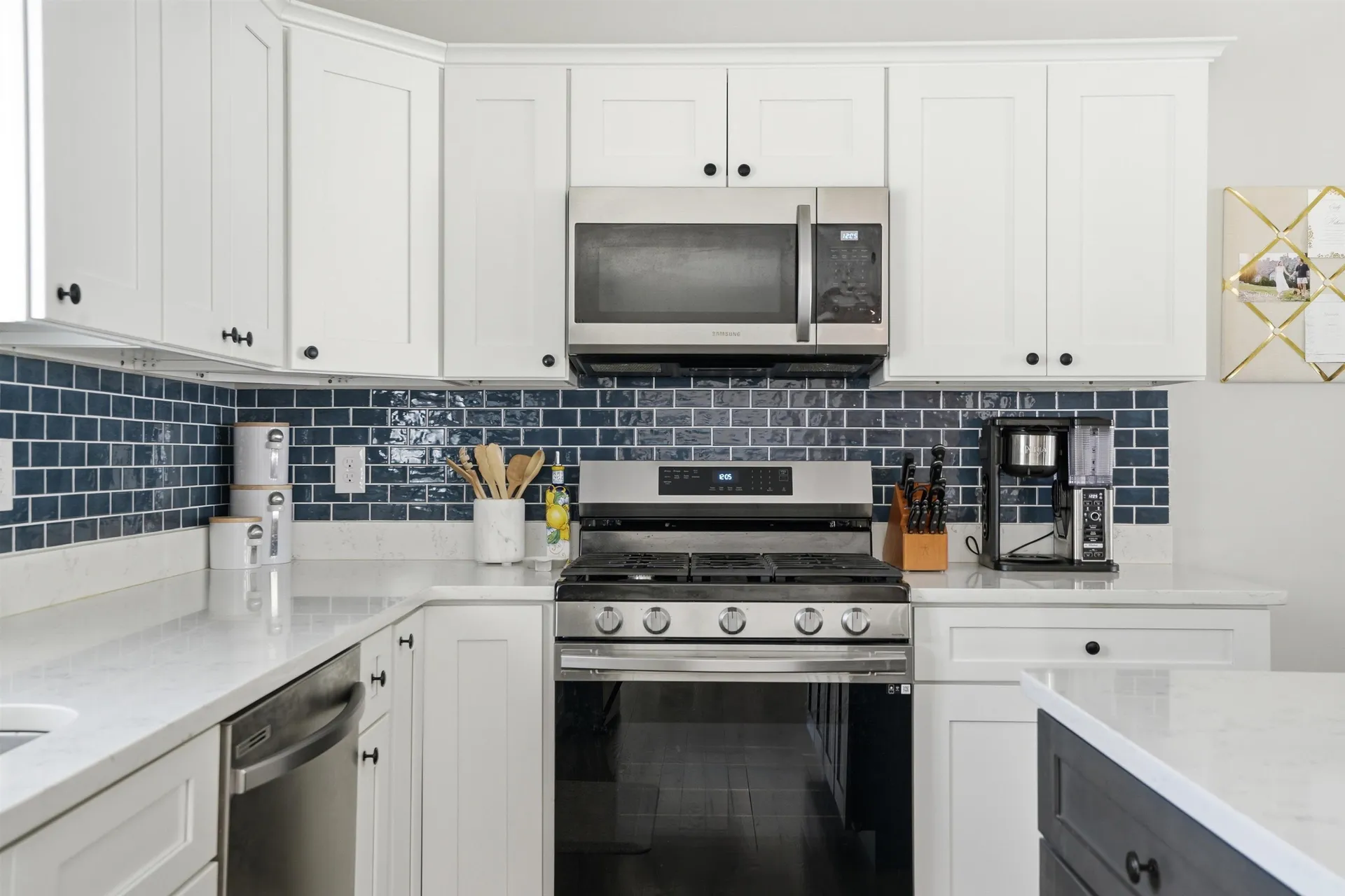 119 Westwood Drive Nashua NH 03062