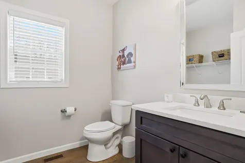 119 Westwood Drive Nashua NH 03062