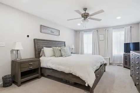 119 Westwood Drive Nashua NH 03062