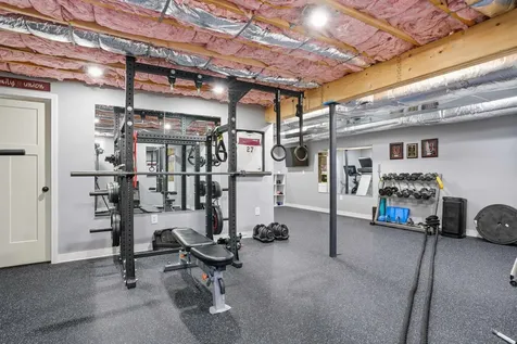119 Westwood Drive Nashua NH 03062