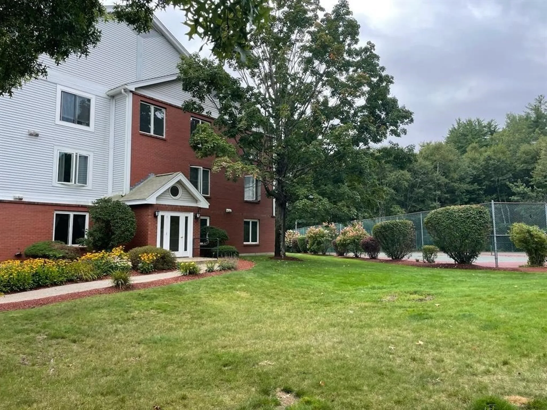 5 Timberwood Drive Goffstown NH 03045