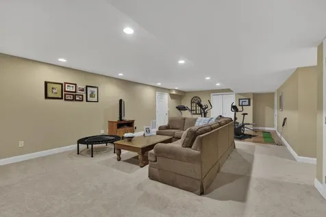 6 Misty Meadow Road Windham NH 03087