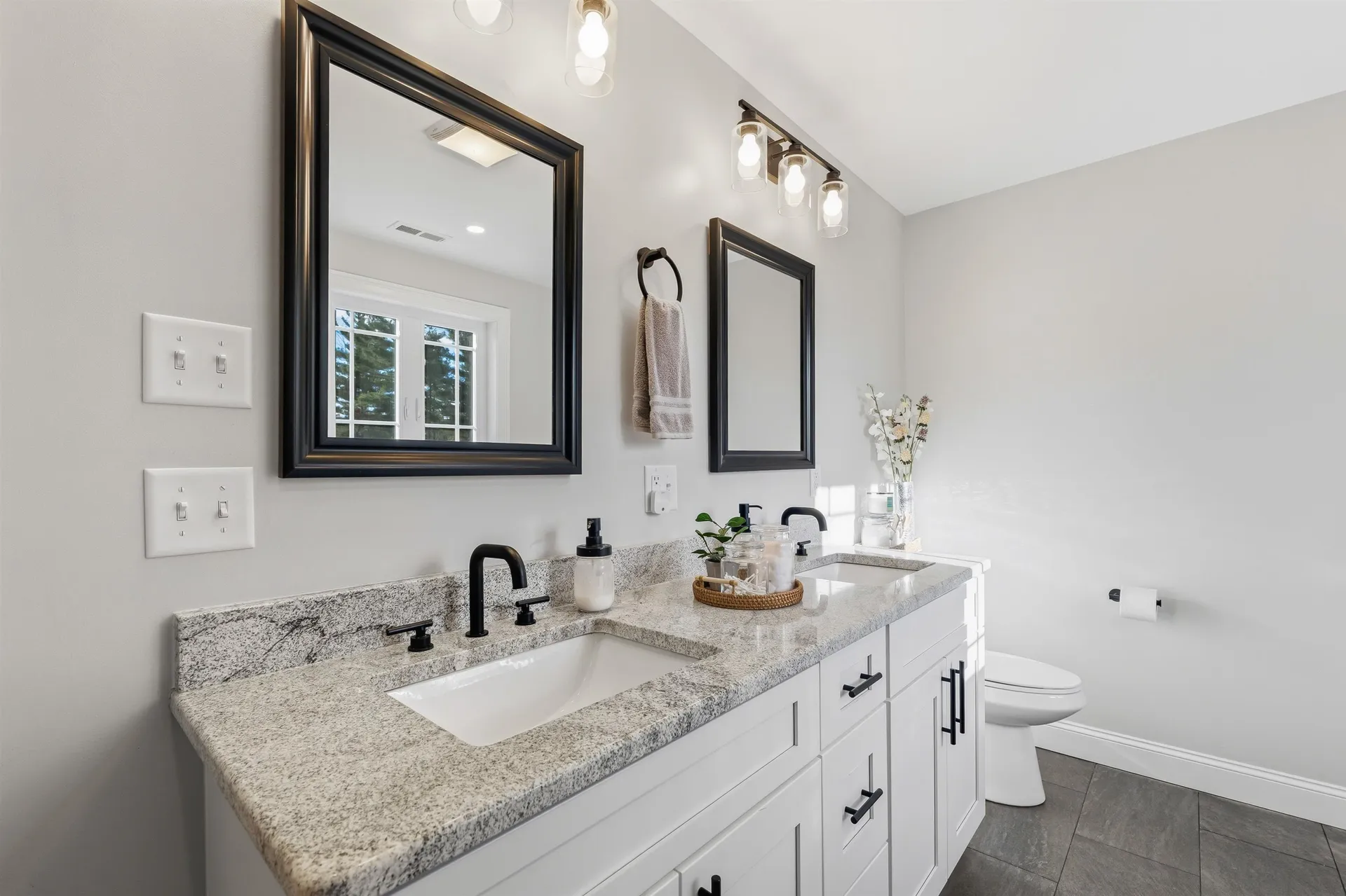 31 Cortland Avenue Weare NH 03281