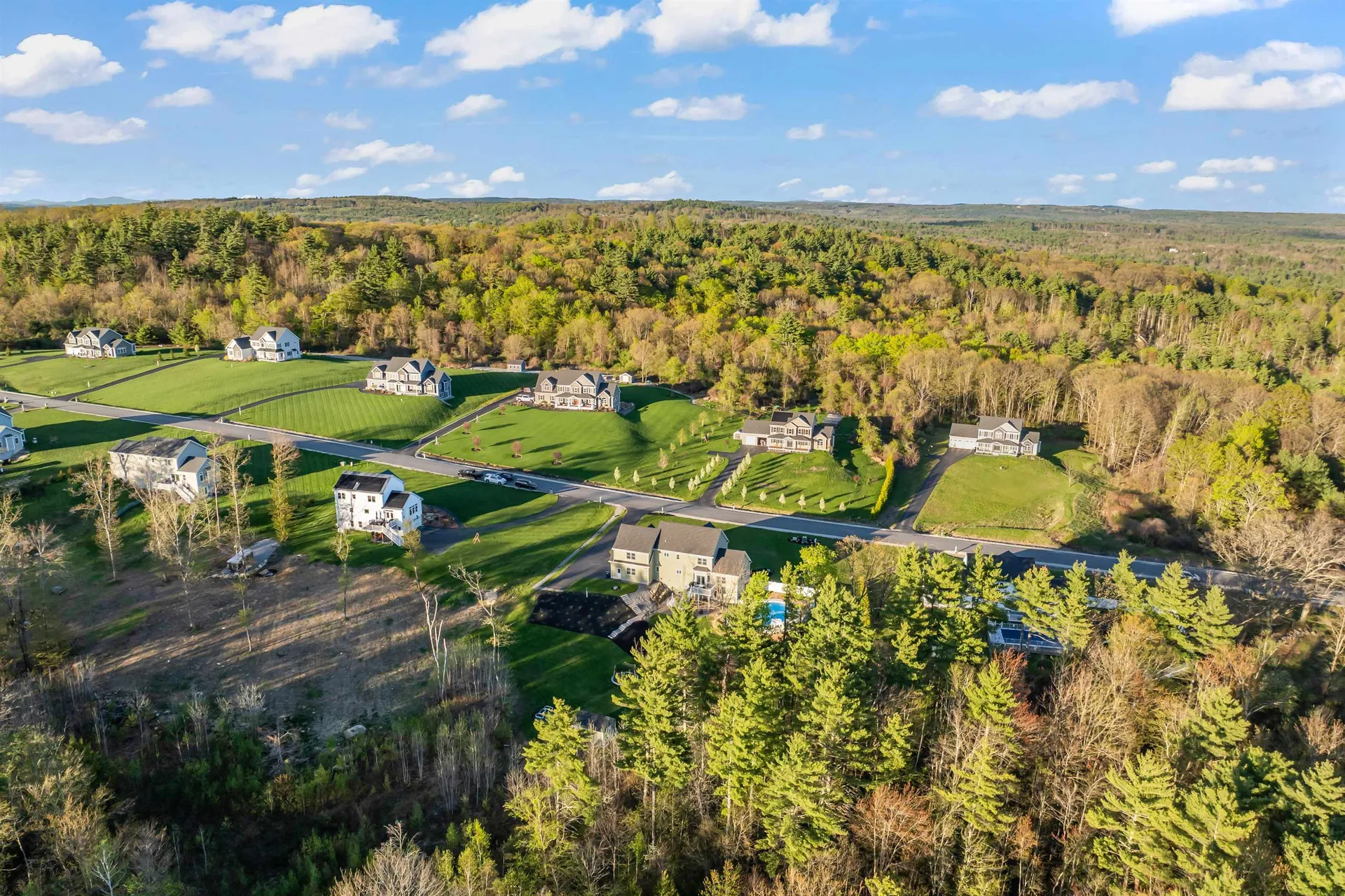 31 Cortland Avenue Weare NH 03281