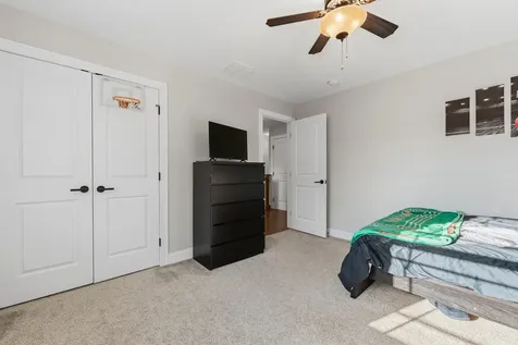 31 Cortland Avenue Weare NH 03281