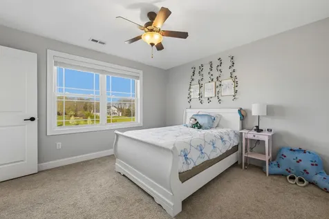 31 Cortland Avenue Weare NH 03281