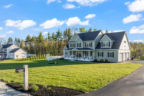 31 Cortland Avenue Weare NH 03281