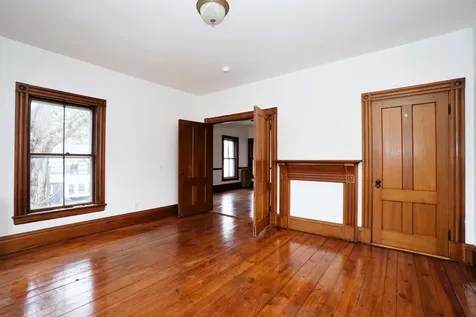 53 Gale Avenue Laconia NH 03246