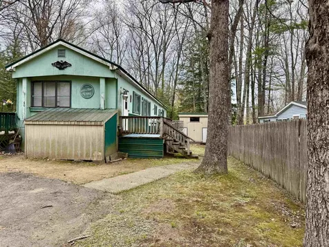 23 Liscomb Circle Gilford NH 03249