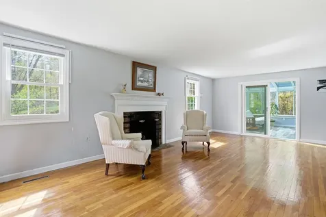 1 Denbow Road Durham NH 03824