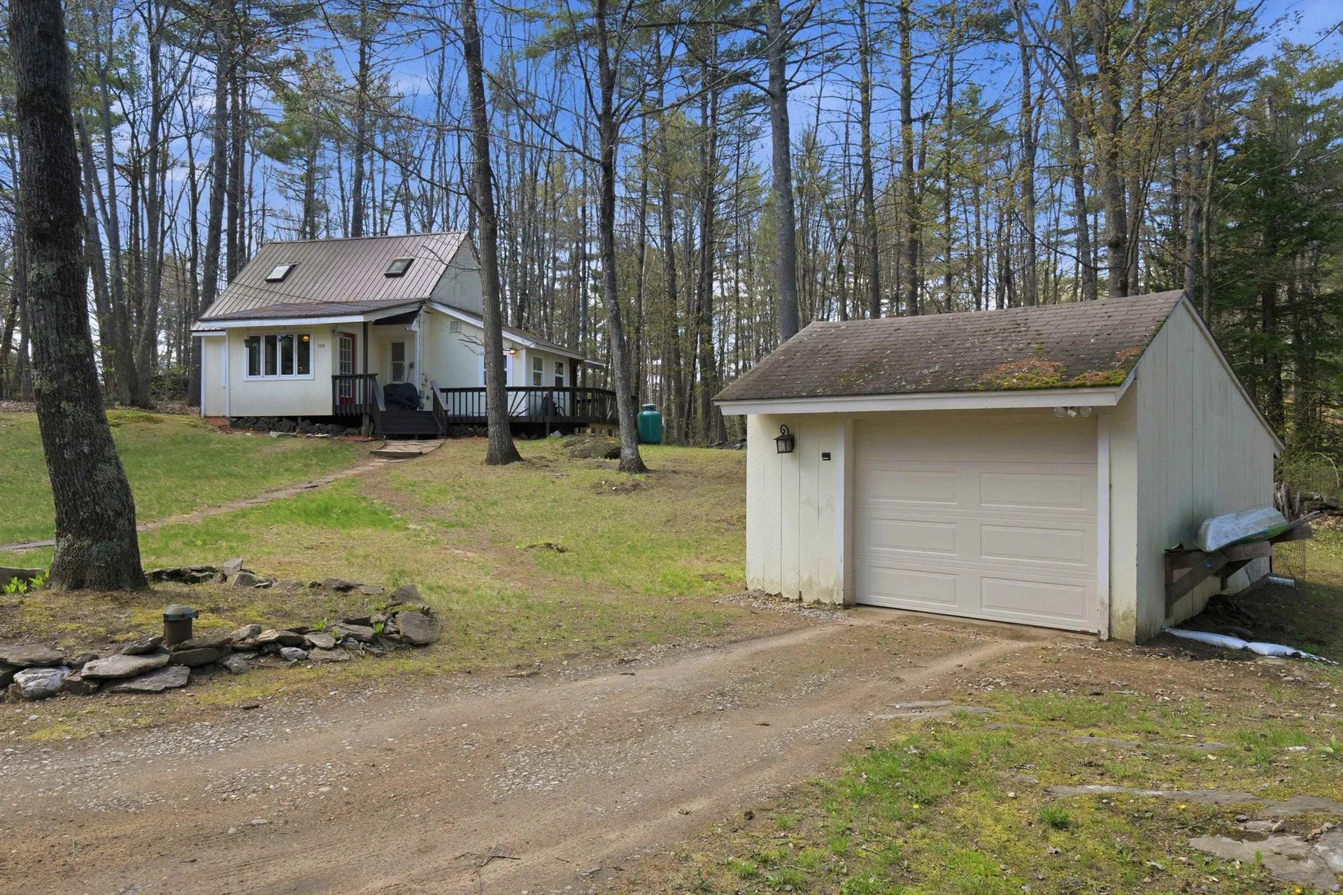 101 Canterbury Shore Drive Canterbury NH 03224