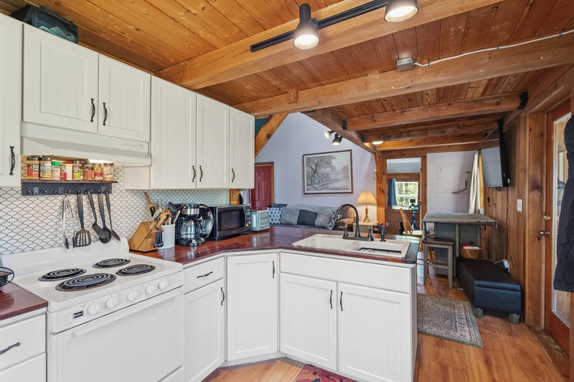 101 Canterbury Shore Drive Canterbury NH 03224
