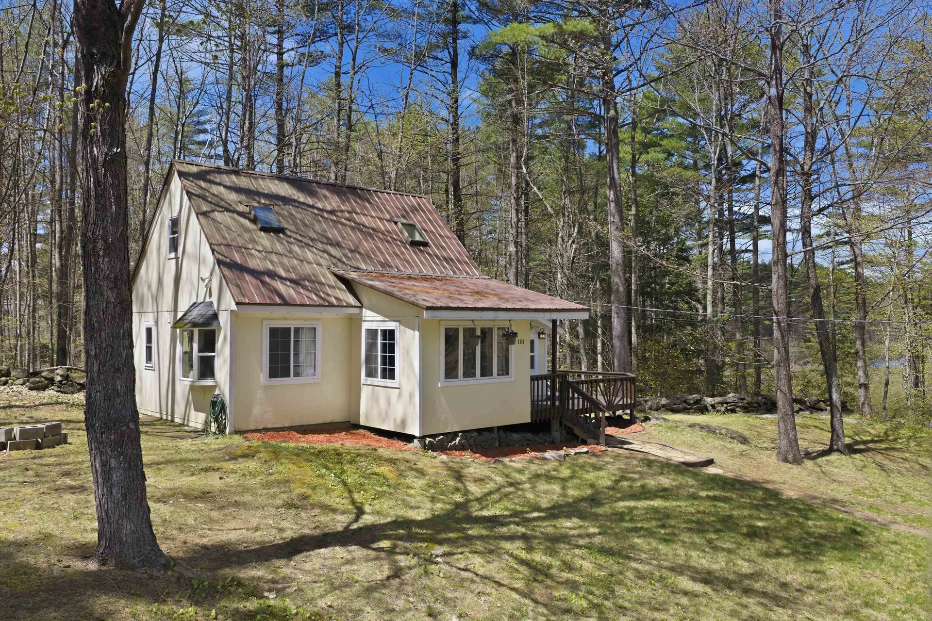 101 Canterbury Shore Drive Canterbury NH 03224