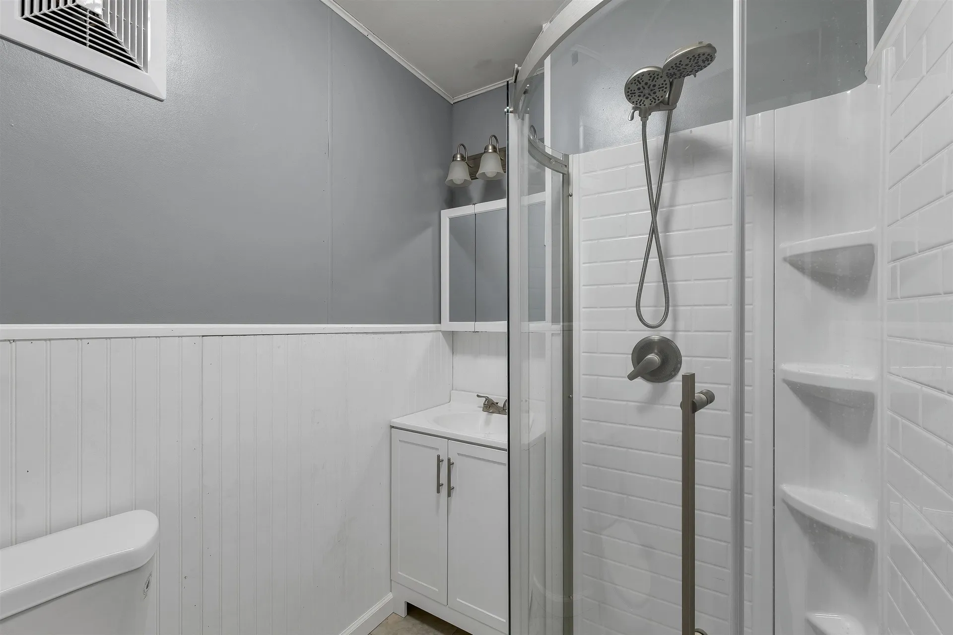 96 Elm Street Whitefield NH 03598