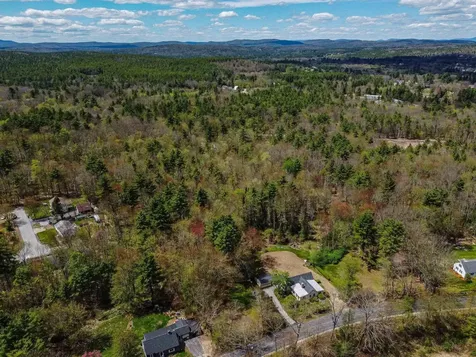 112 Mountain Road Goffstown NH 03045