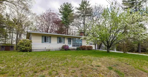 12 Birch Hill Road Hooksett NH 03106