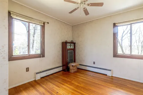 12 Birch Hill Road Hooksett NH 03106