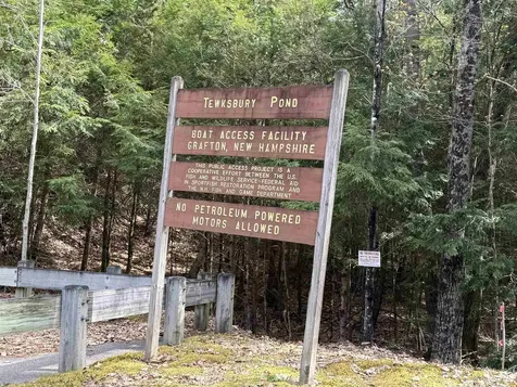 Tunnel Road Grafton NH 03240