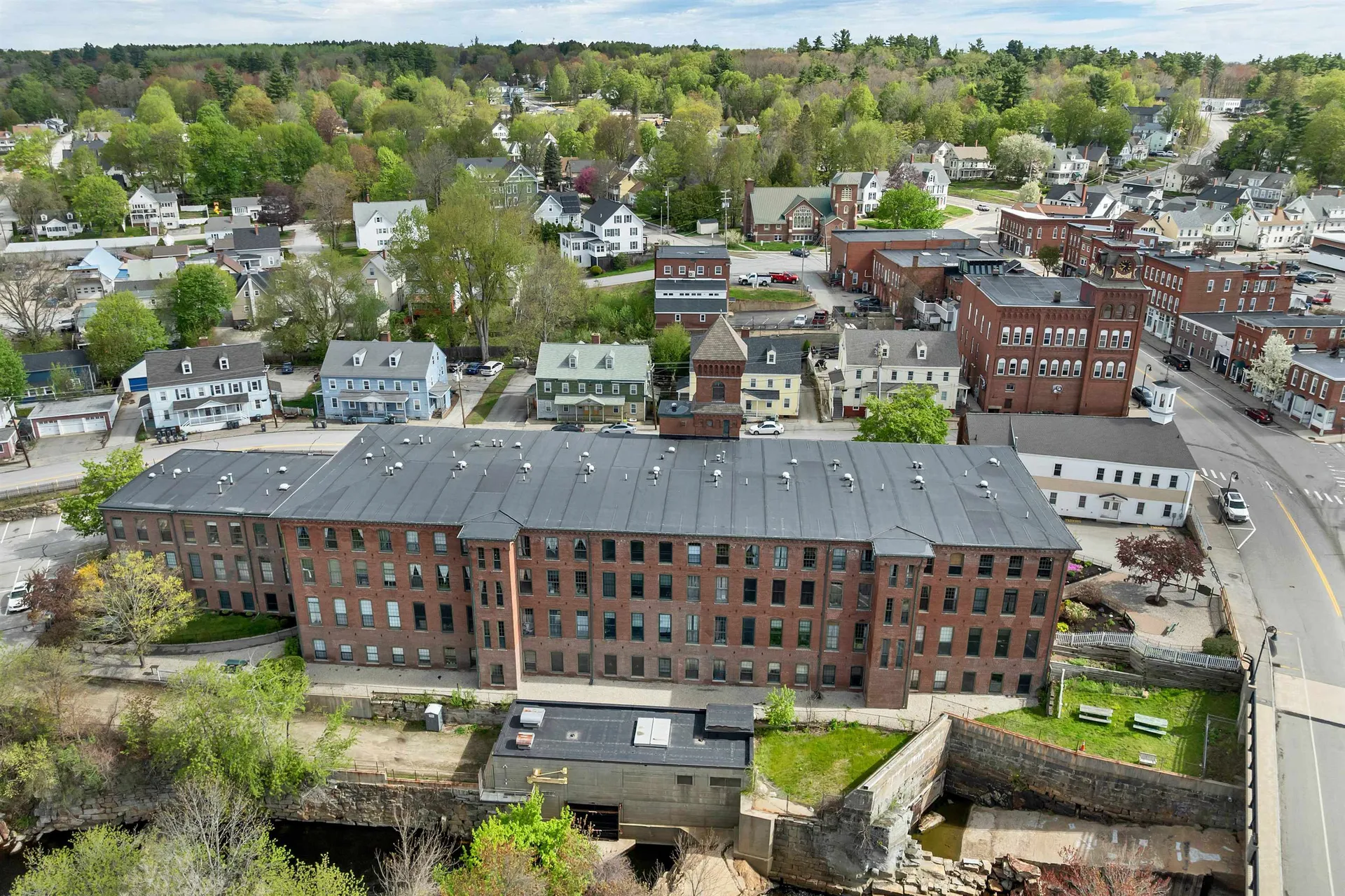 100 Main Street Pembroke NH 03275