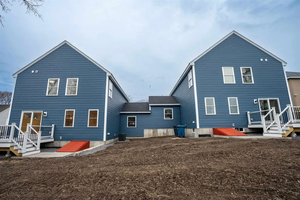 106 Lock Street Nashua NH 03064