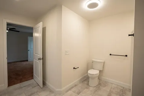 106 Lock Street Nashua NH 03064