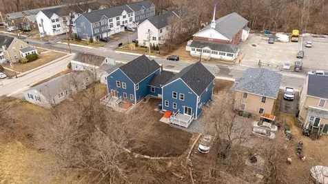 106 Lock Street Nashua NH 03064