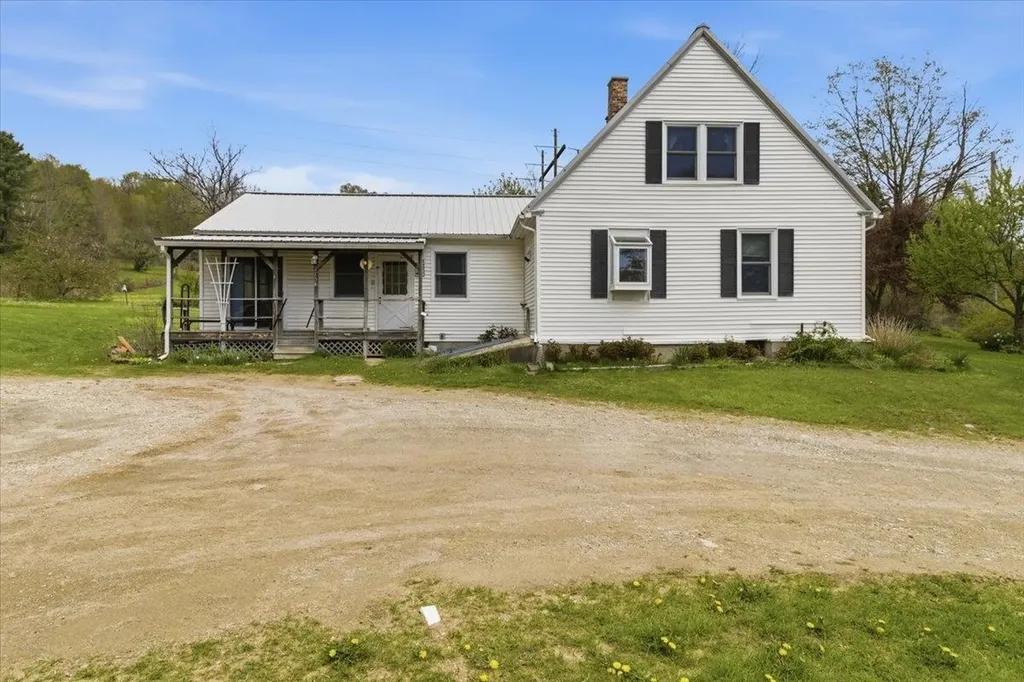 2154 Us Route 7 Pownal VT 05261