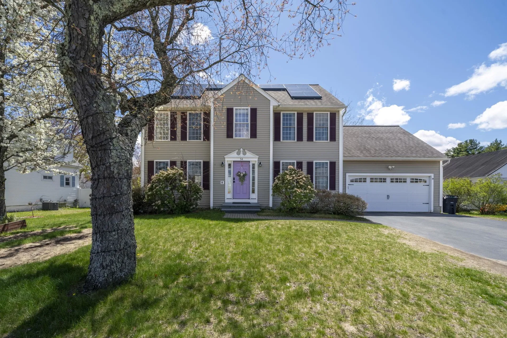 54 Pine Hill Road Nashua NH 03063