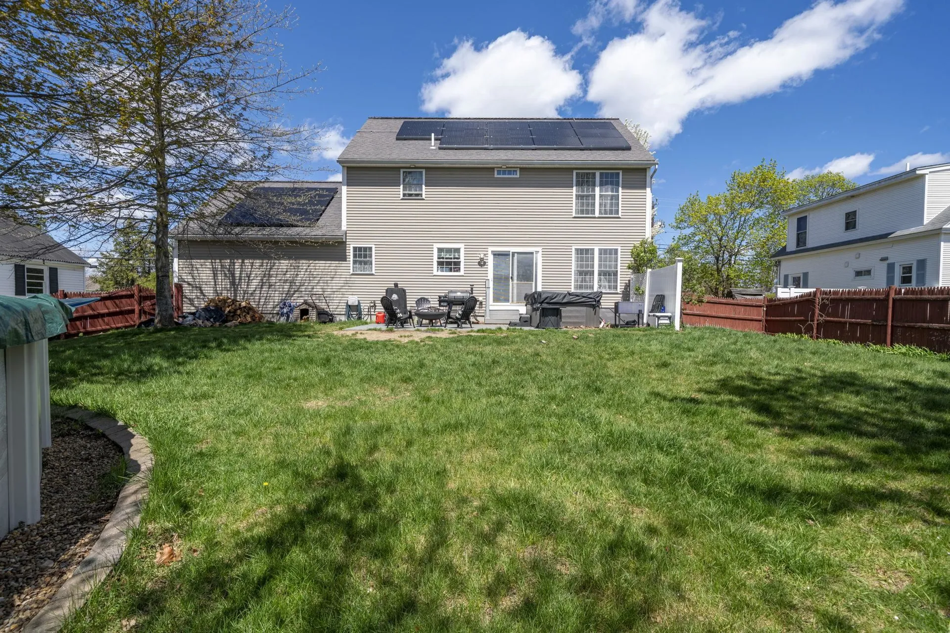 54 Pine Hill Road Nashua NH 03063