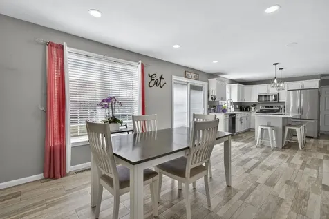 54 Pine Hill Road Nashua NH 03063