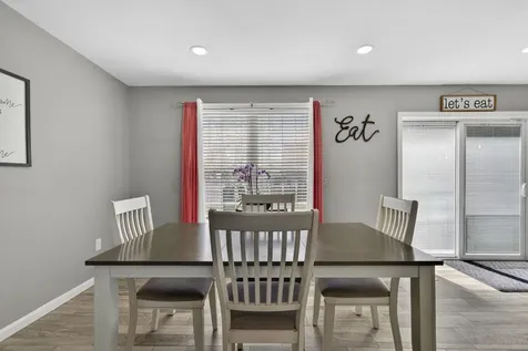 54 Pine Hill Road Nashua NH 03063