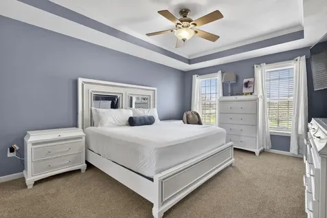 54 Pine Hill Road Nashua NH 03063