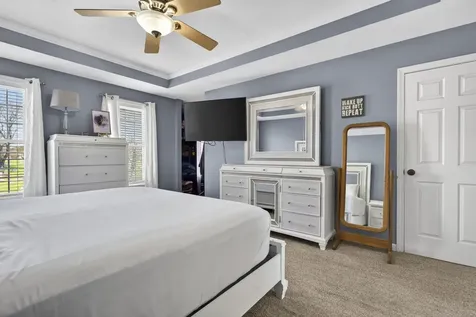 54 Pine Hill Road Nashua NH 03063