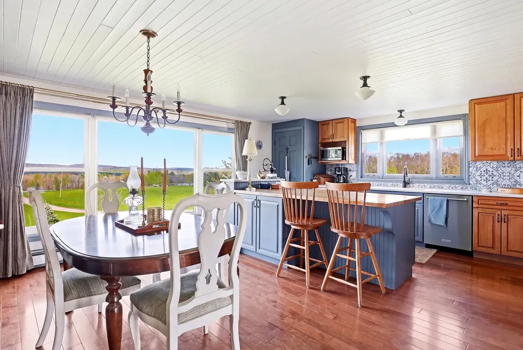 557 South Barnstead Road Barnstead NH 03225