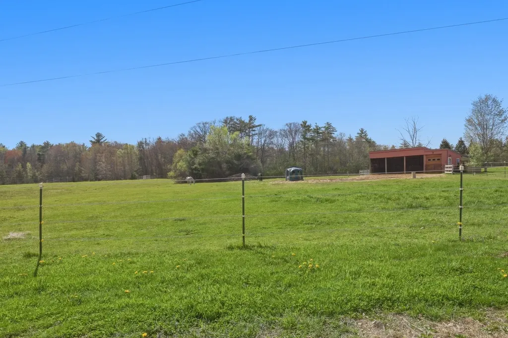 557 South Barnstead Road Barnstead NH 03225