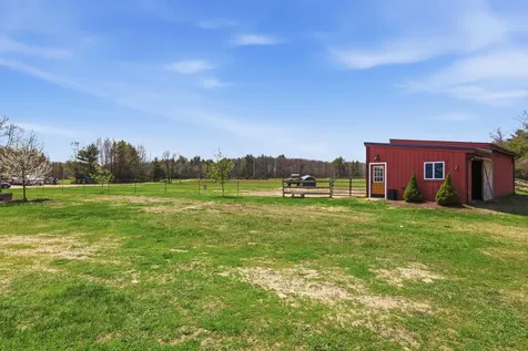 557 South Barnstead Road Barnstead NH 03225