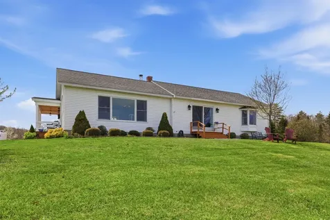 557 South Barnstead Road Barnstead NH 03225
