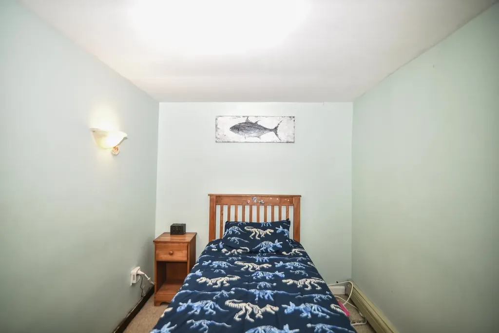 14 Marcoux Road Newton NH 03858
