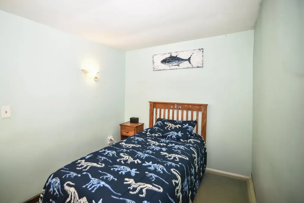 14 Marcoux Road Newton NH 03858