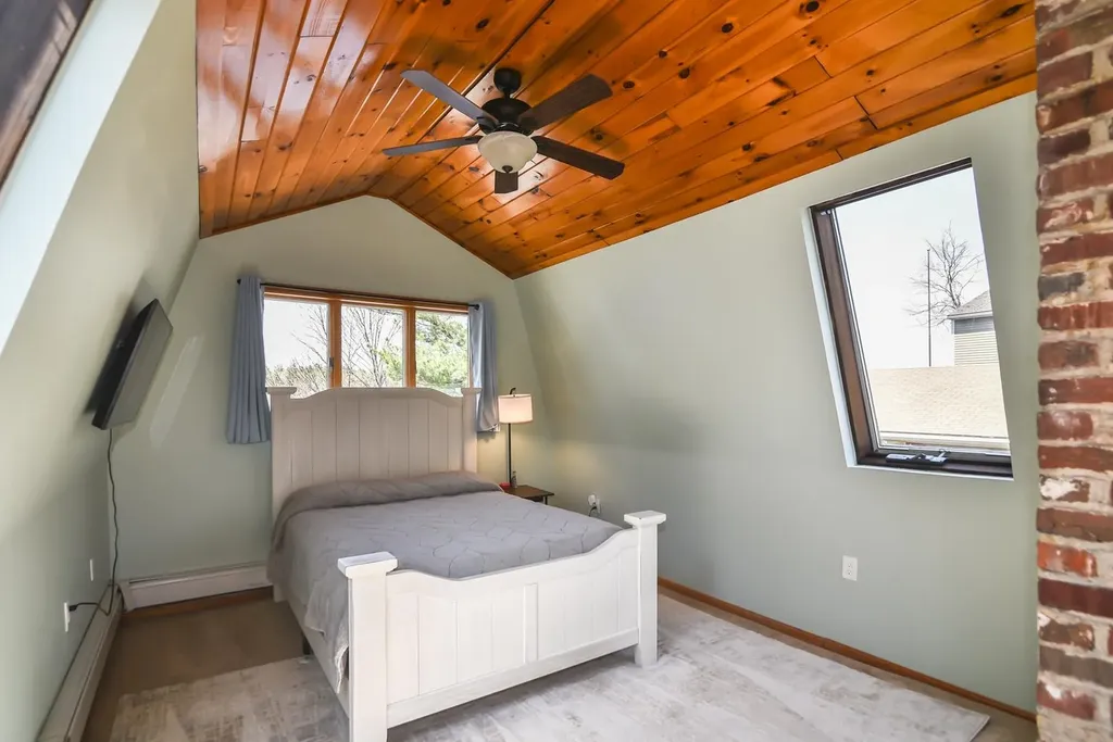 14 Marcoux Road Newton NH 03858