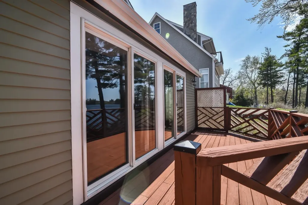 14 Marcoux Road Newton NH 03858