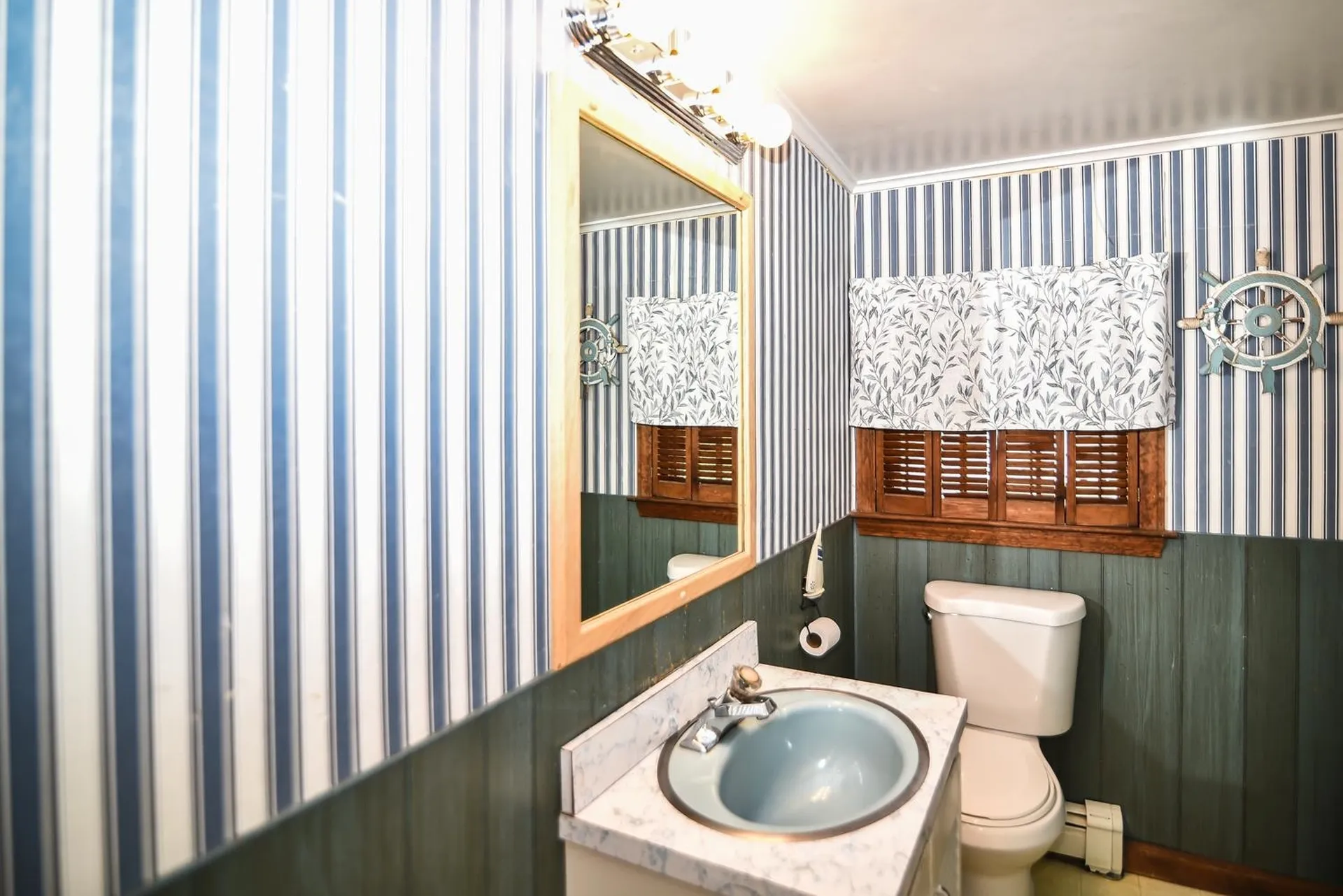 14 Marcoux Road Newton NH 03858