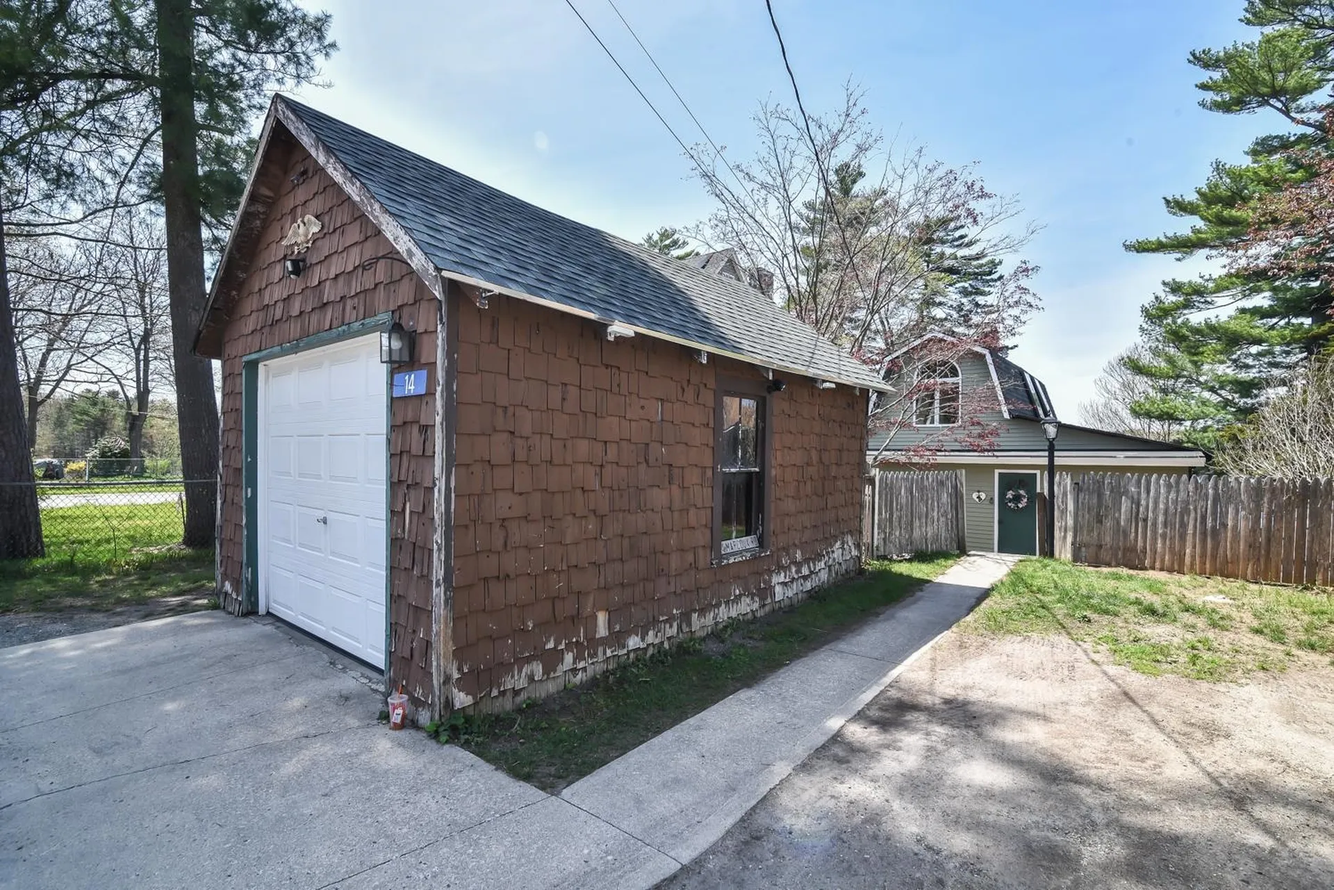 14 Marcoux Road Newton NH 03858