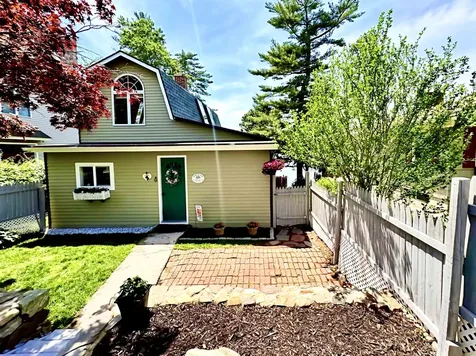 14 Marcoux Road Newton NH 03858