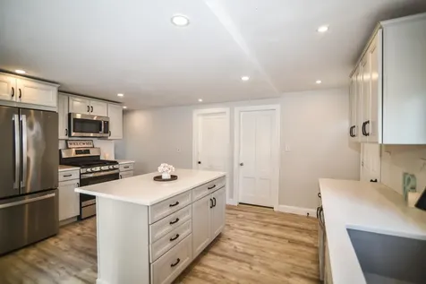 14 Marcoux Road Newton NH 03858