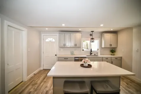 14 Marcoux Road Newton NH 03858