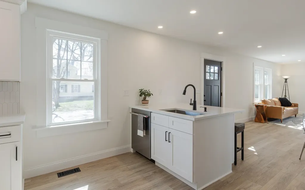 49 Mckinley Street Keene NH 03431