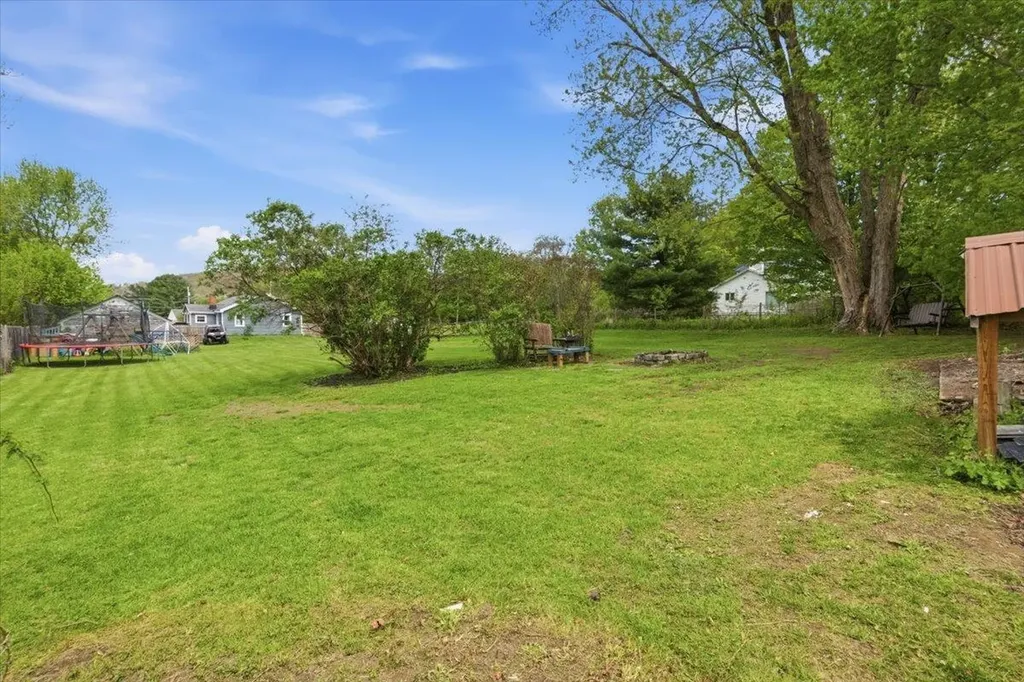 215 Orchard Street Pownal VT 05261