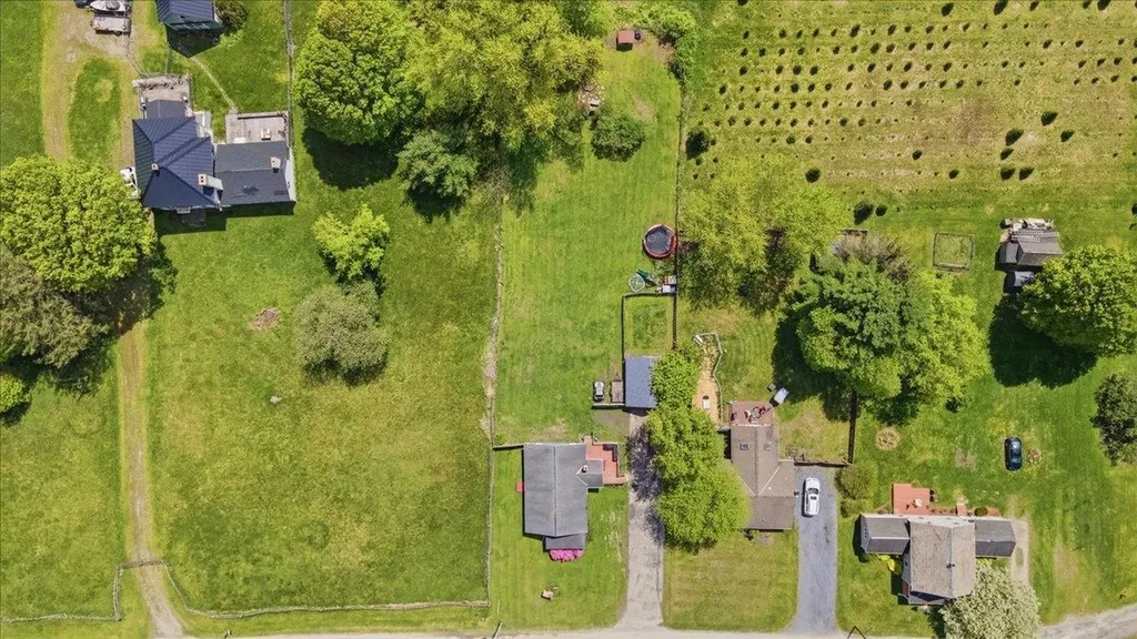 215 Orchard Street Pownal VT 05261