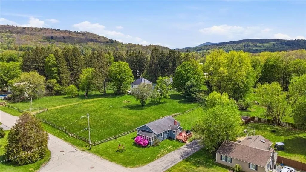 215 Orchard Street Pownal VT 05261